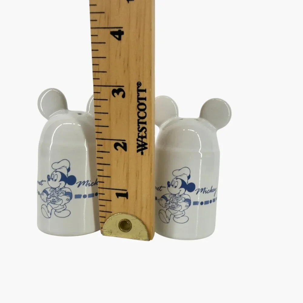 Disney Gourmet Mickey Mouse Salt & Pepper Shakers Ceramic White And‎ Blue